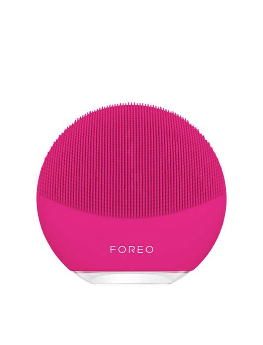 Foreo Luna, vibrating facial massager